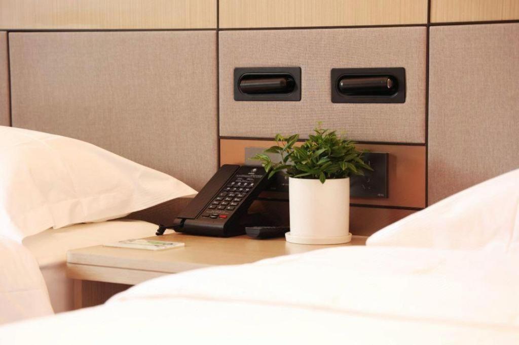 Greentree Inn Suzhou Industrial Zone Yangcheng Lake Weiting Mong Kok Express Hotel Luaran gambar